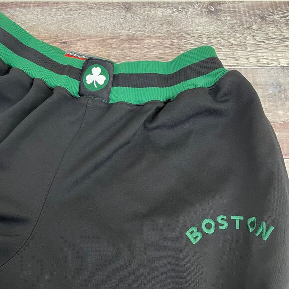 Vintage Team Nike 25 Boston Celtics Basketball Warm Up Pants Size XXL - Picture 3 of 15